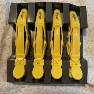 Nwt dry bar hair clips